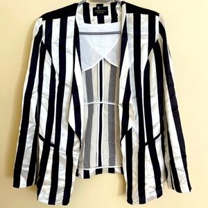 NWOT Urban Renewal Black  and White Striped Satin Blazer Women Size M US